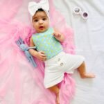 Printed Crop Top & Twill Shorts - Image 2